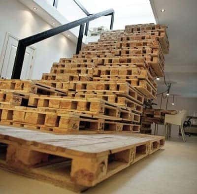 Pallet-Furniture-Ideas-Stairs
