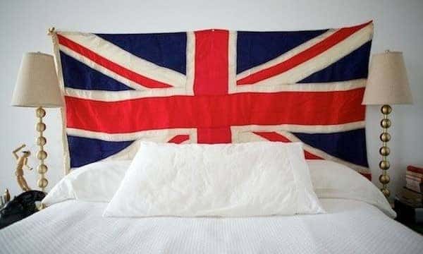 headboard-flag