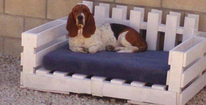 99 pallets dog bed