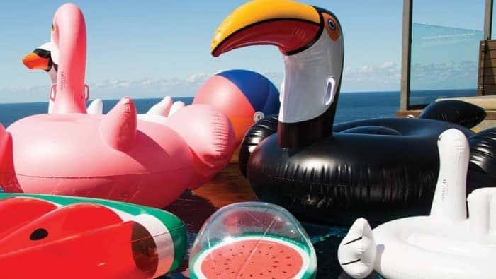 sunny-life-baby-inflatable-swan-pool-toy-663113