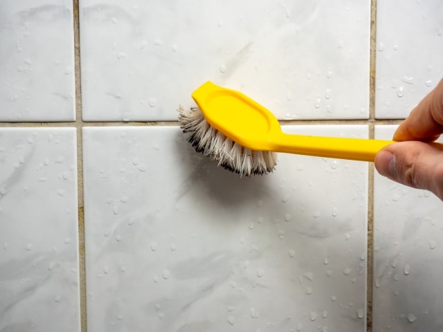 Coca Cola cleaning hacks - Banish grout mould