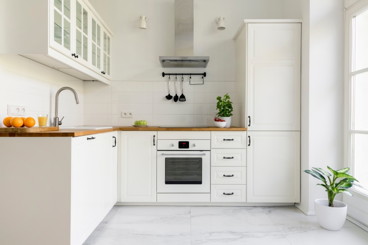 kitchen with white countertops and appliances