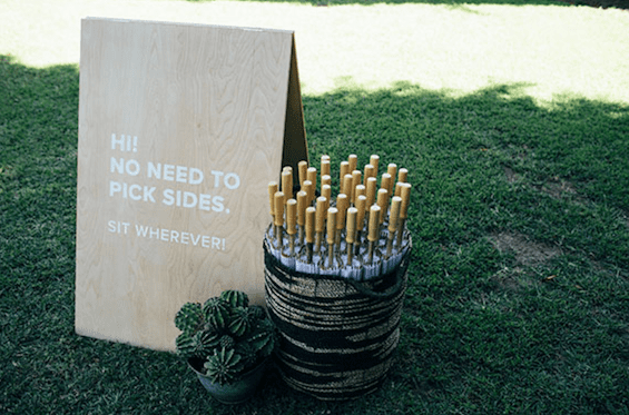 Wedding signs | Airtasker wedding DIY ideas