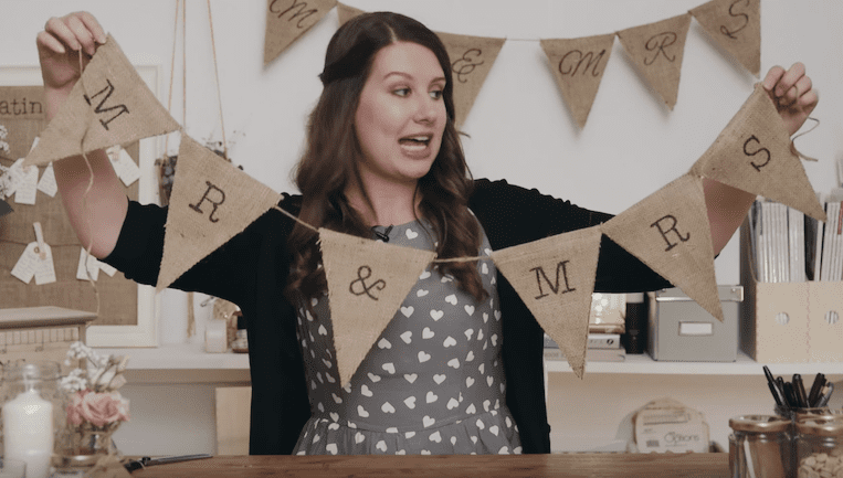 Burlap bunting | Airtasker wedding DIY ideas