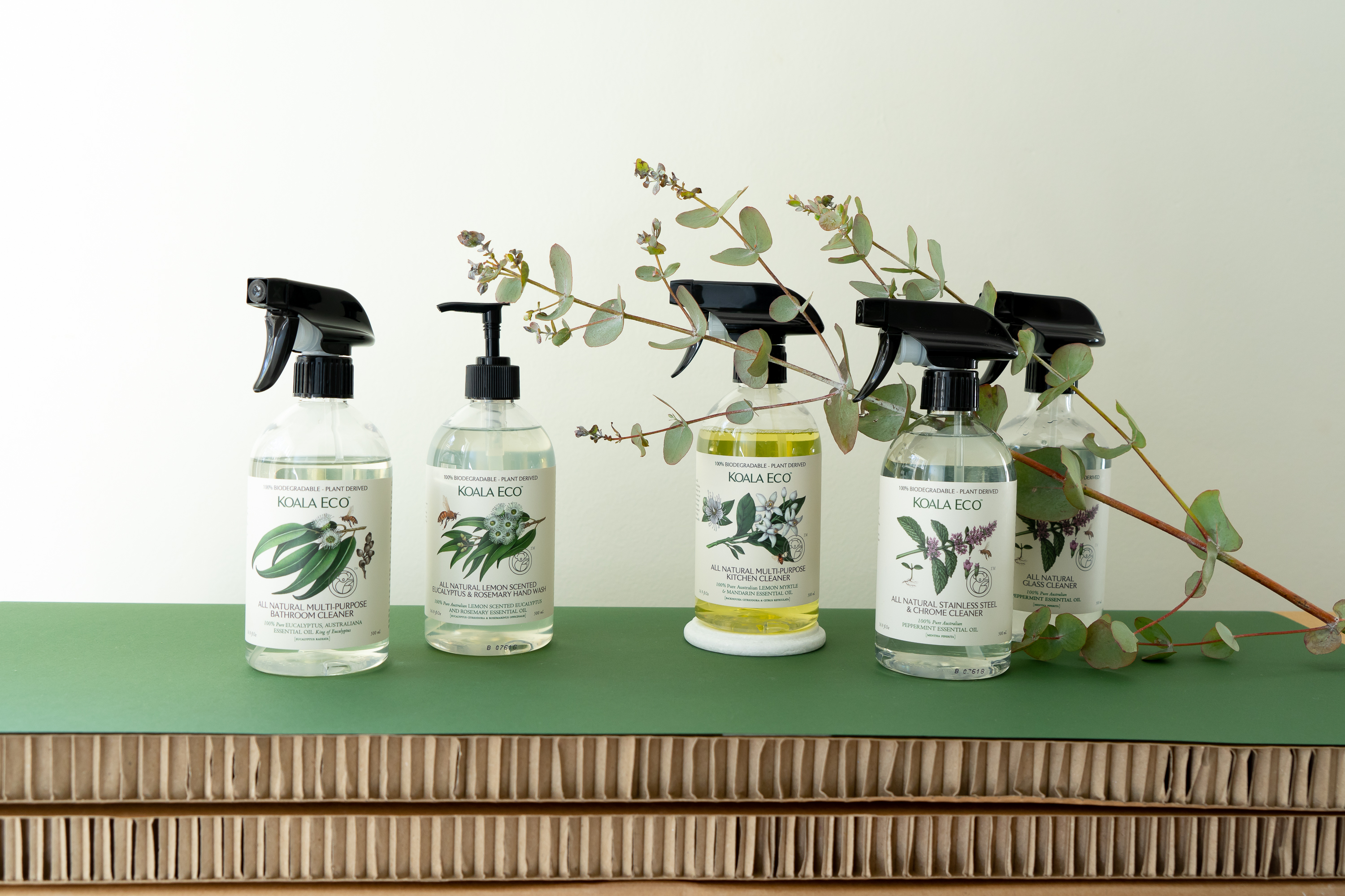 Koala Eco Natural Hand Wash- Plant-Based, Eco-Friendly & No Synthetic  Fragrance - with Australian Lemon Scented Eucalyptus & Rosemary Essential  Oil 