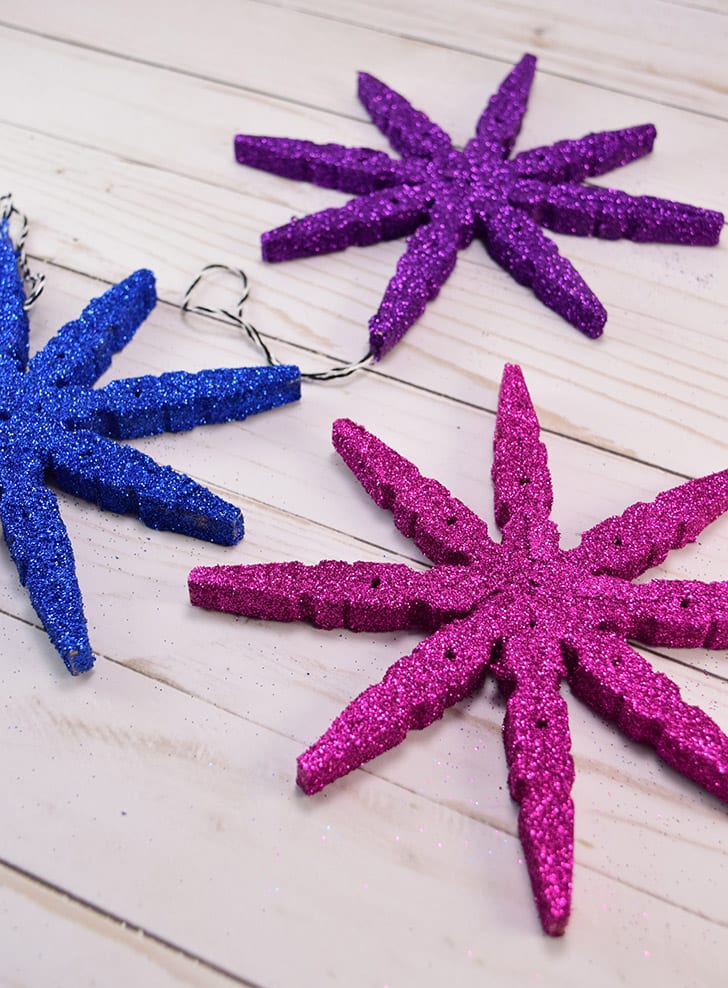 Glitter Christmas DIY ornaments made from clothes pegs