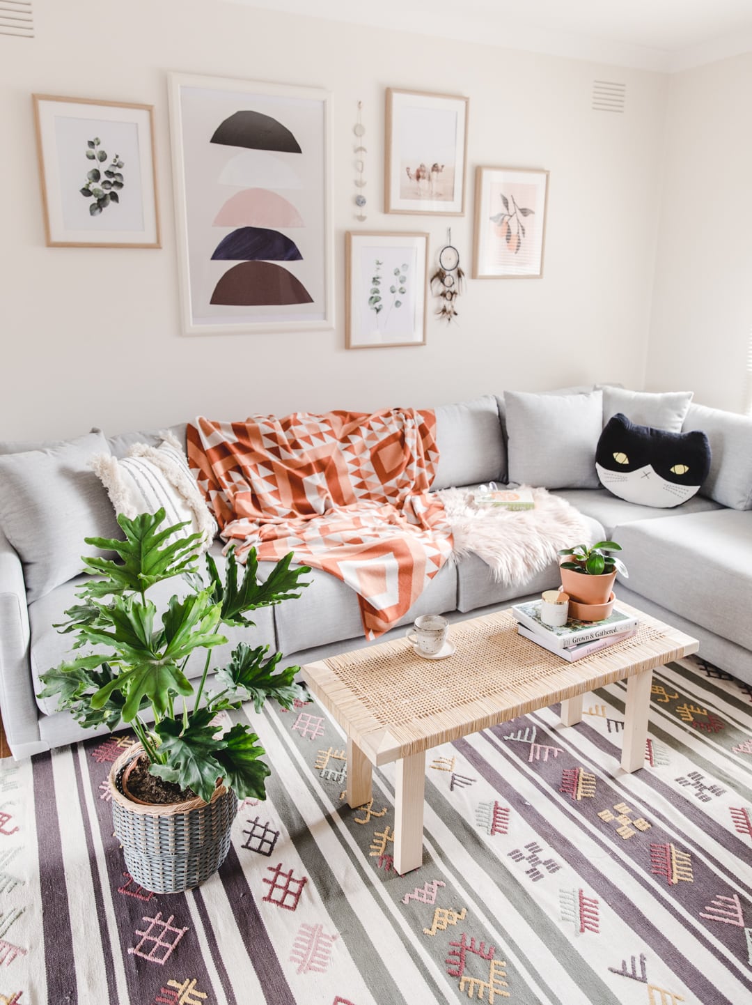 45 Bohemian Living Room Ideas Boho Decor And Style 45 Bohemian Living Room Ideas Boho Decor And Style