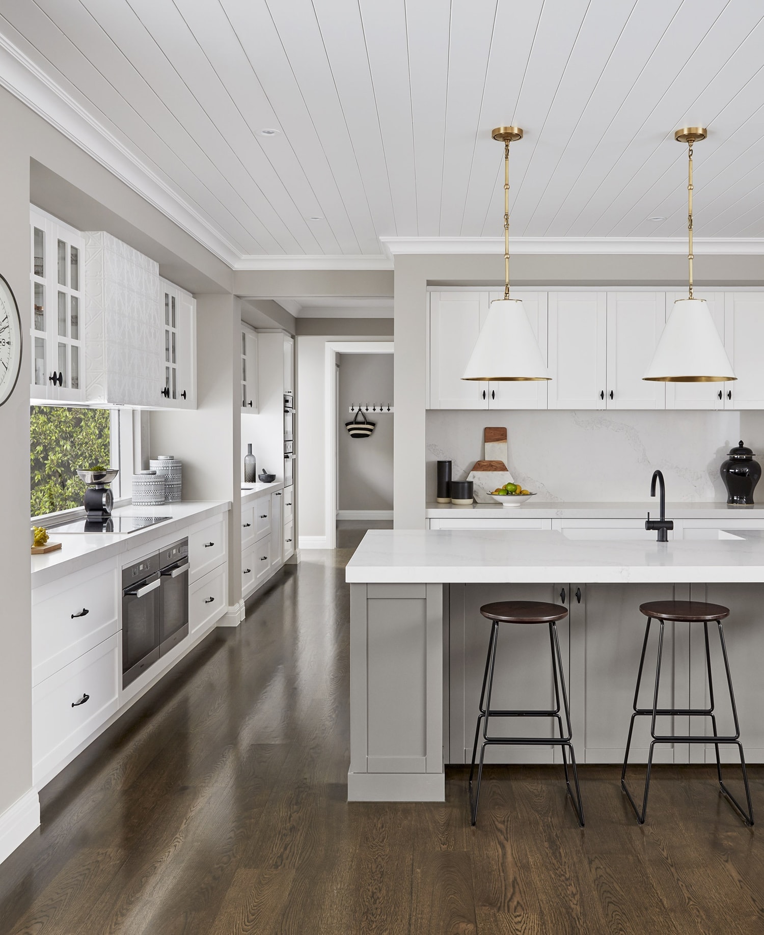 35+ Hamptons style kitchen ideas - kitchen islands, tiling and colours