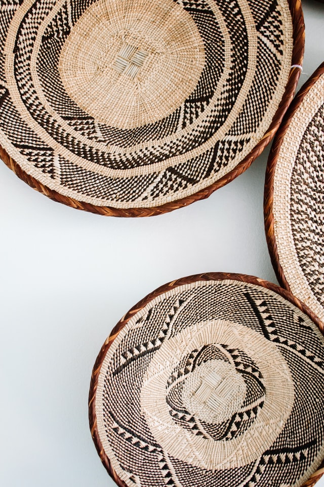 boho-living-room-baskets