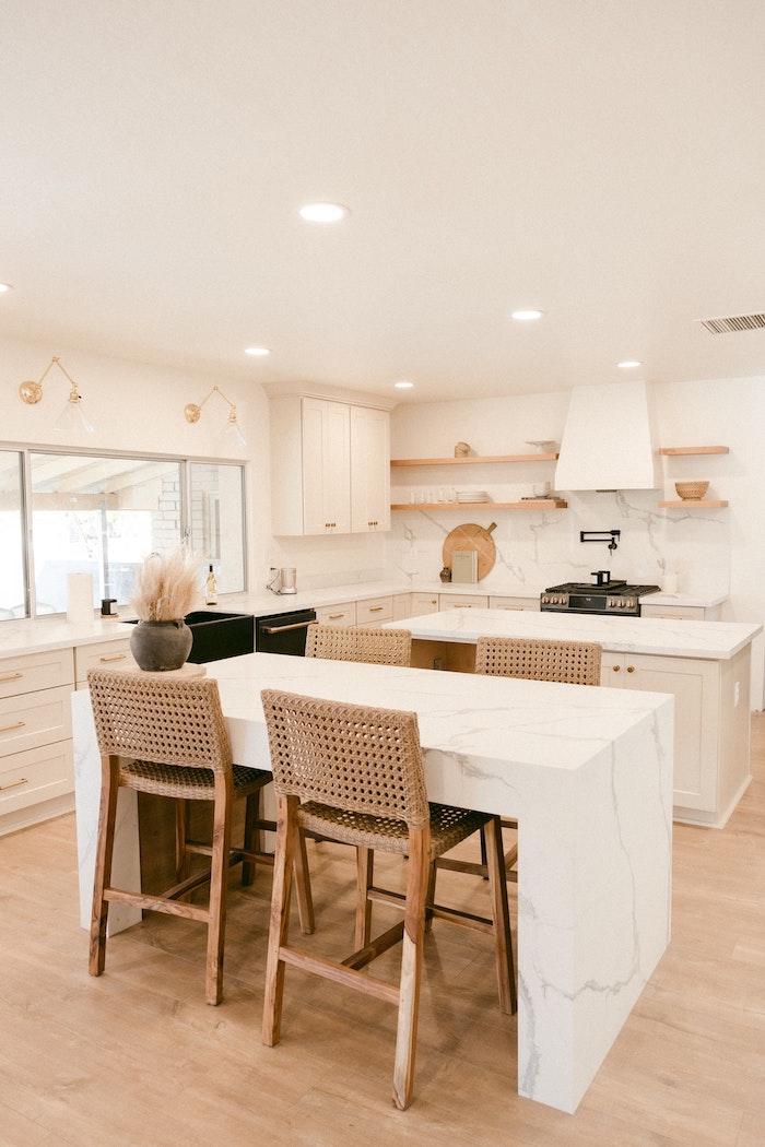 modern white kitchen