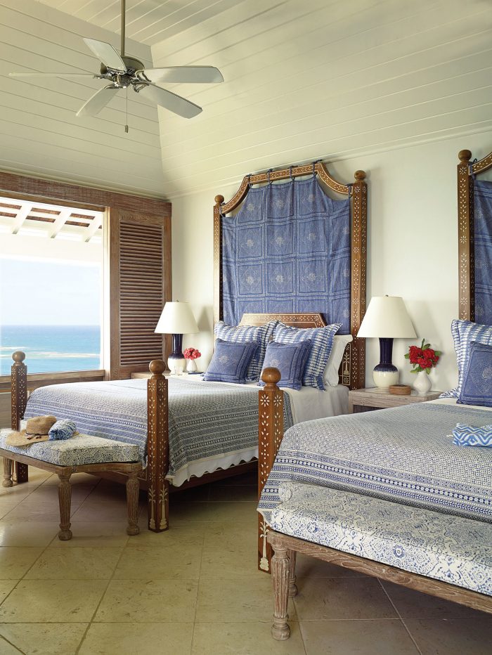 island-chic-bedroom-design