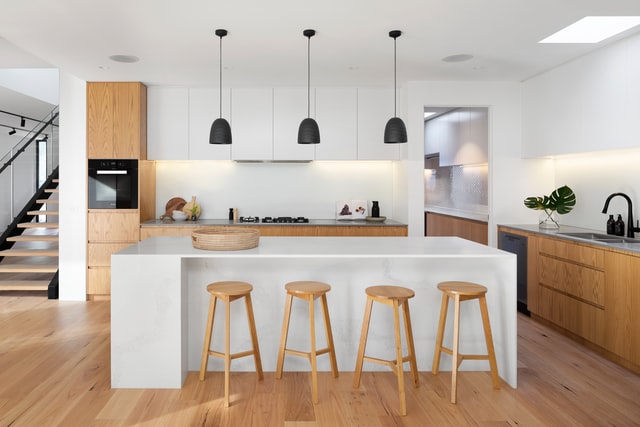 hamptons-kitchen-timber