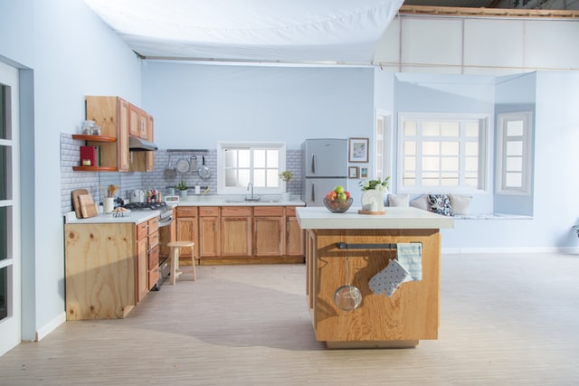 L-shaped-kitchen-blue-timber