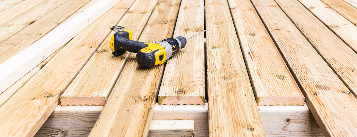 6 Step Process to build your DIY deck