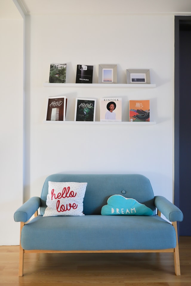 living-room-layout-art