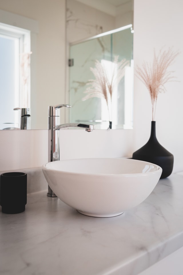 modern-contemporary-bathroom-decor