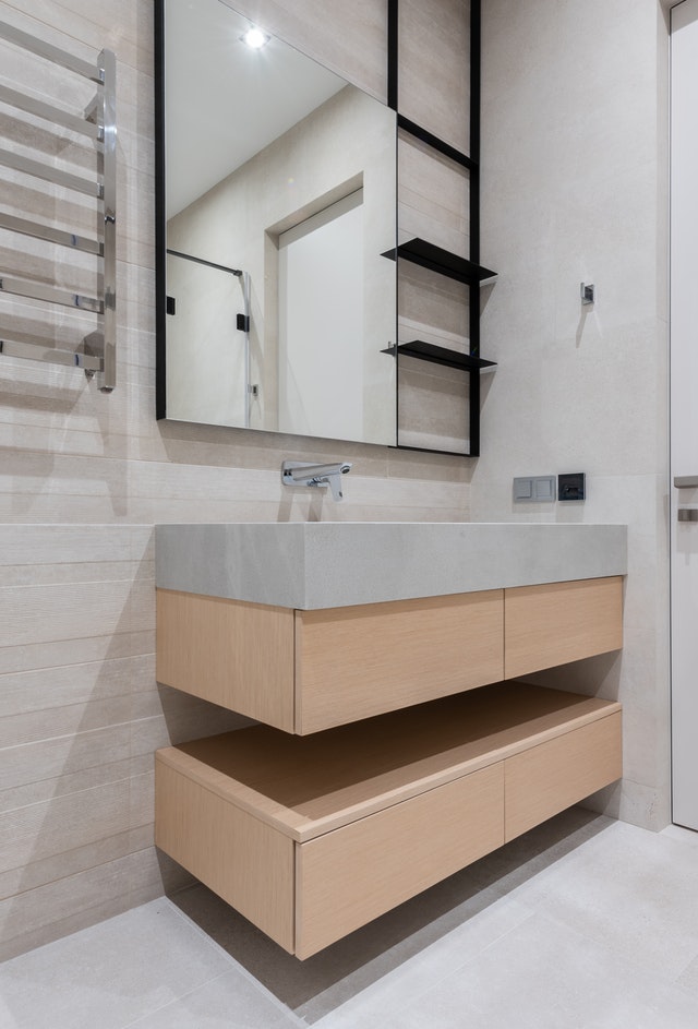 concrete-bathjroom-with-pale-timber