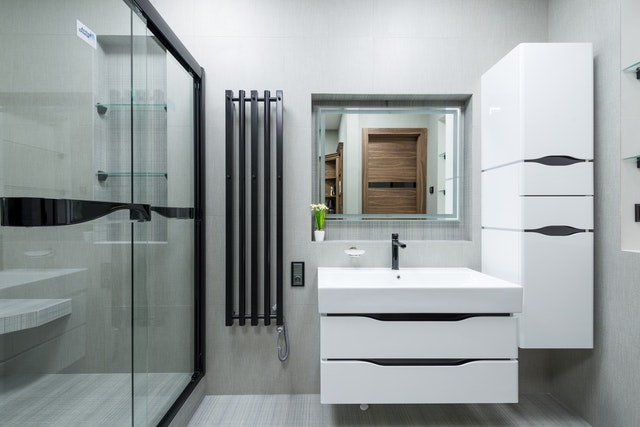 modern-contemporary-bathroom-storage
