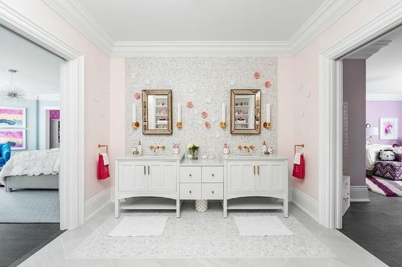 35 Jack and Jill bathroom ideas his and her ensuites 