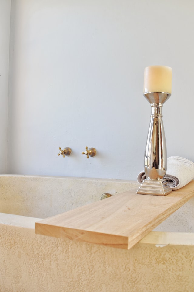 French-provincial-bathroom-details