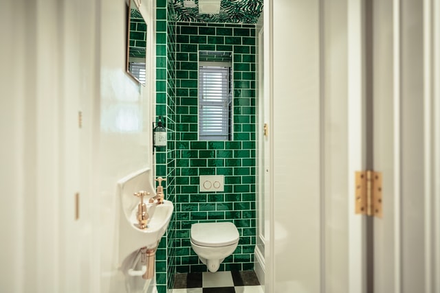 bathroom-colors-green