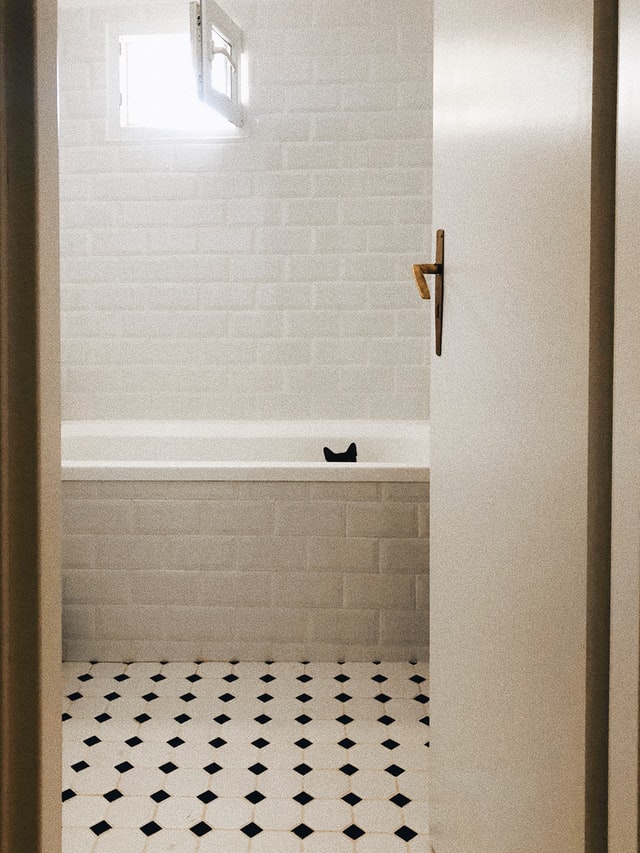 white-bathroom-patterned-tiles