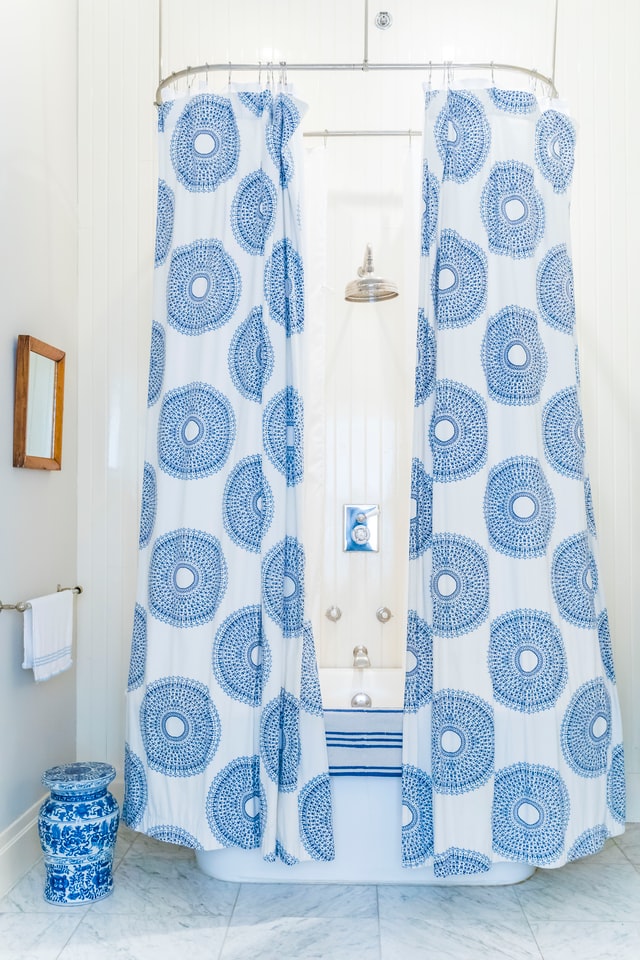 shower-bath-ideas-curtains