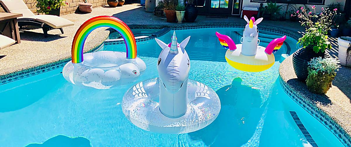 26 Fun Pool Party Ideas - How to Throw the Best Pool Party Ever