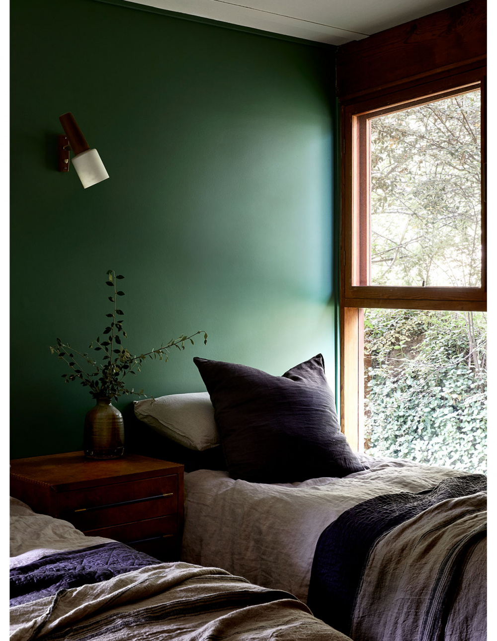 35 Green Bedroom Ideas