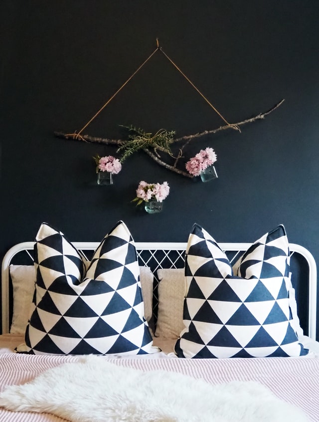 boho-bedroom-black-white