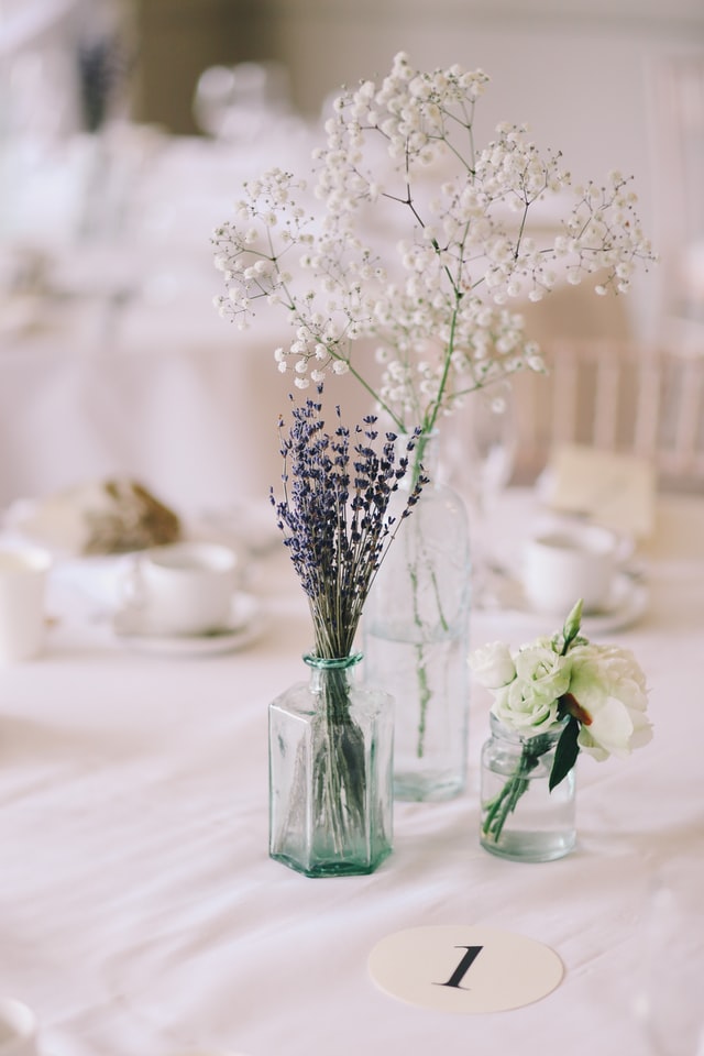 garden party table decor