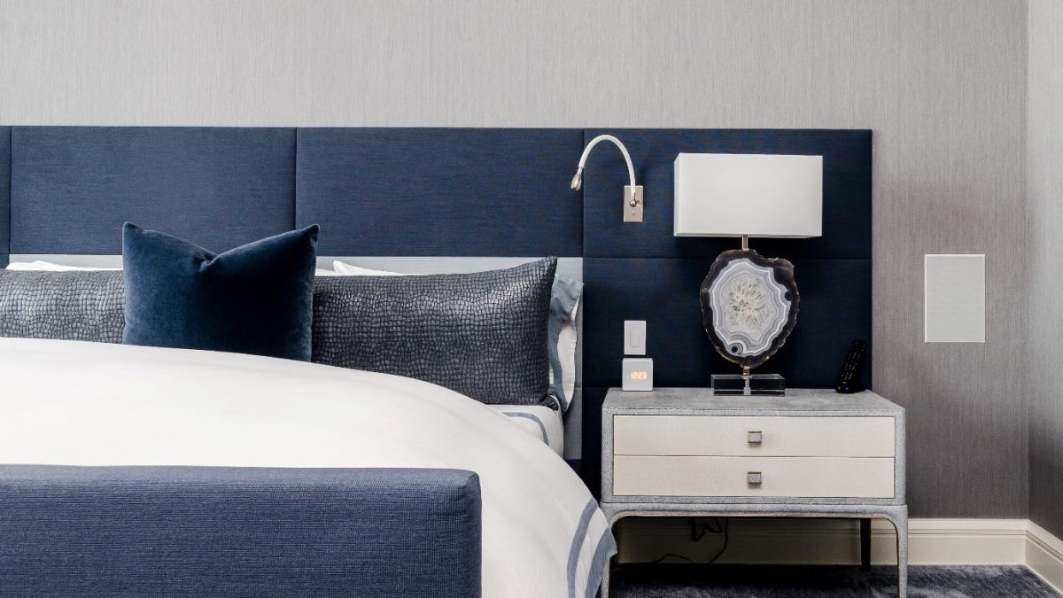 31 Blue Bedroom Ideas, Blue Headboard Bed