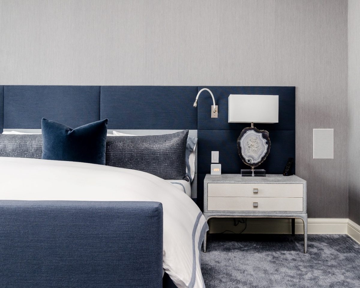 blue-bedroom-headboard