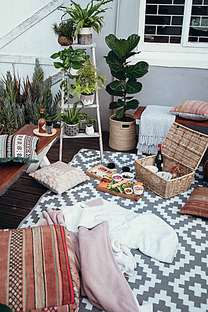 moroccan rattan designs in room