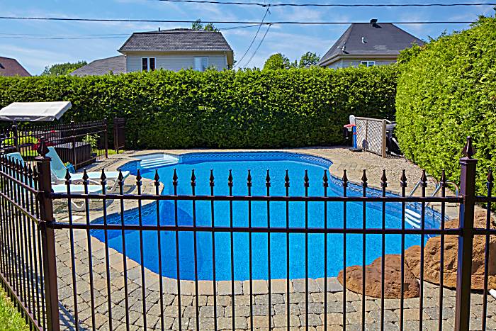 swimming pool fence black aluminium