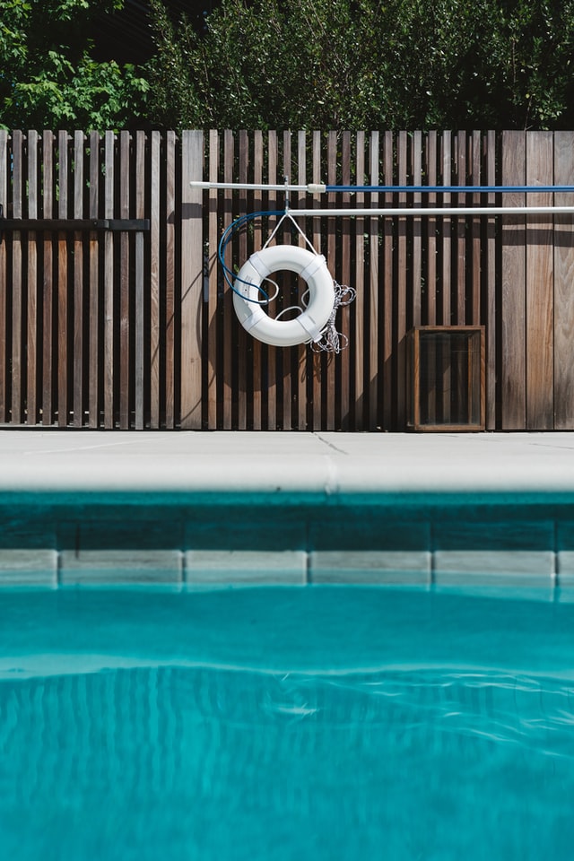 pool-fencing-weathered-timber