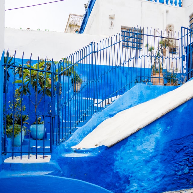 pool-fencing-colourful-railings