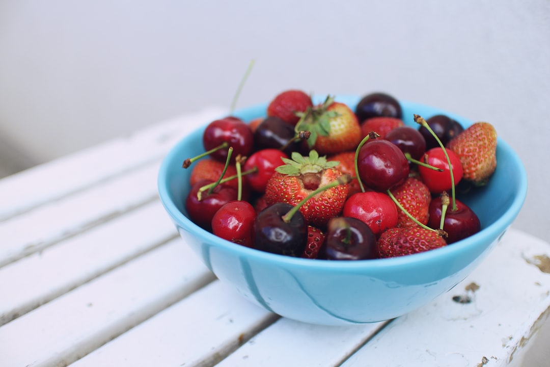 A bowl of fruit