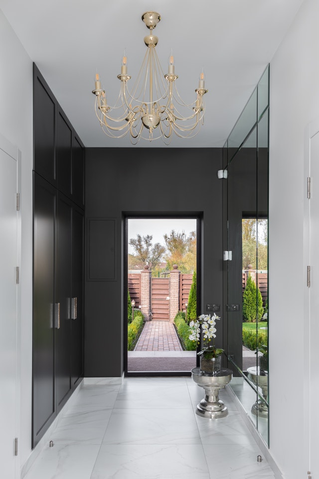 25 Hallway lighting ideas