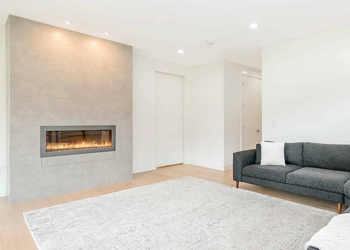 electric fireplace in modern living room
