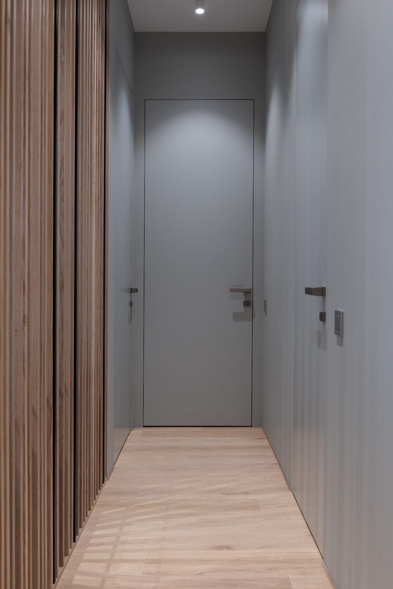grey-hallway-midgrey-and-ribbed-timber