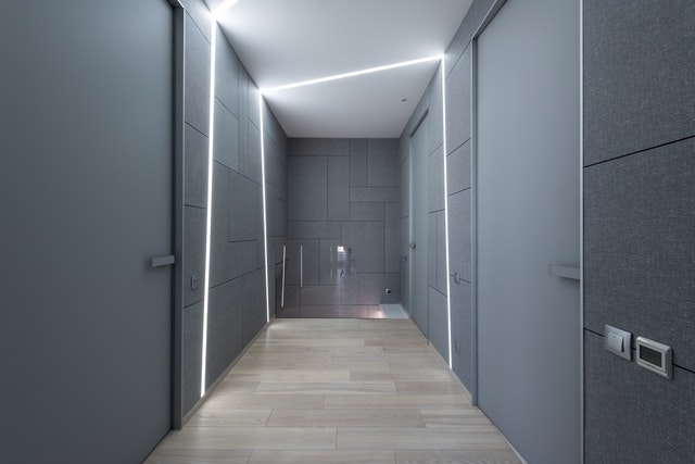 dark-hallways-grey-tones