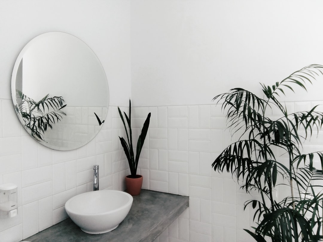 How to tile a bathroom – DIY