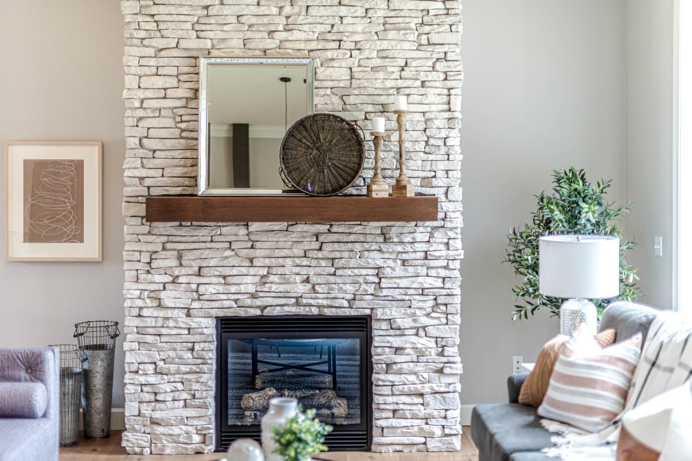 fireplace-ideas-stacked-stone