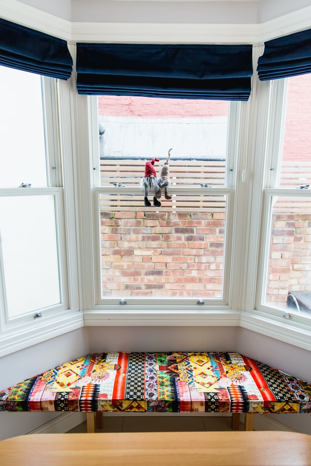 bay window sitting nook