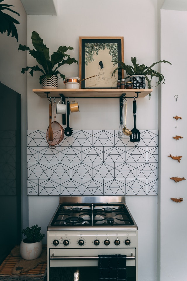 geo tiles in boho kitchen