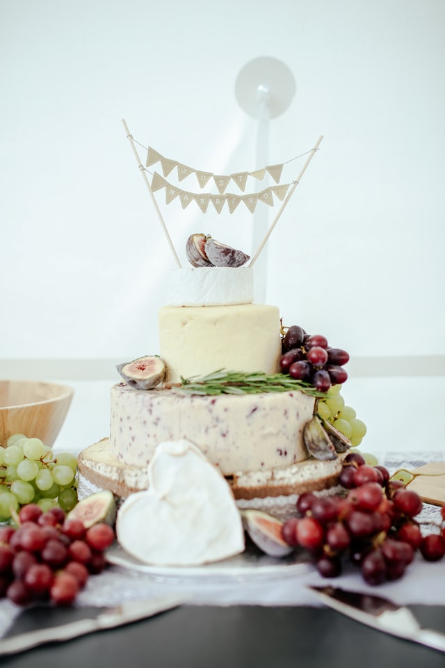 wedding-ideas-cheese-cake