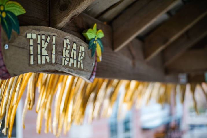 tiki bar