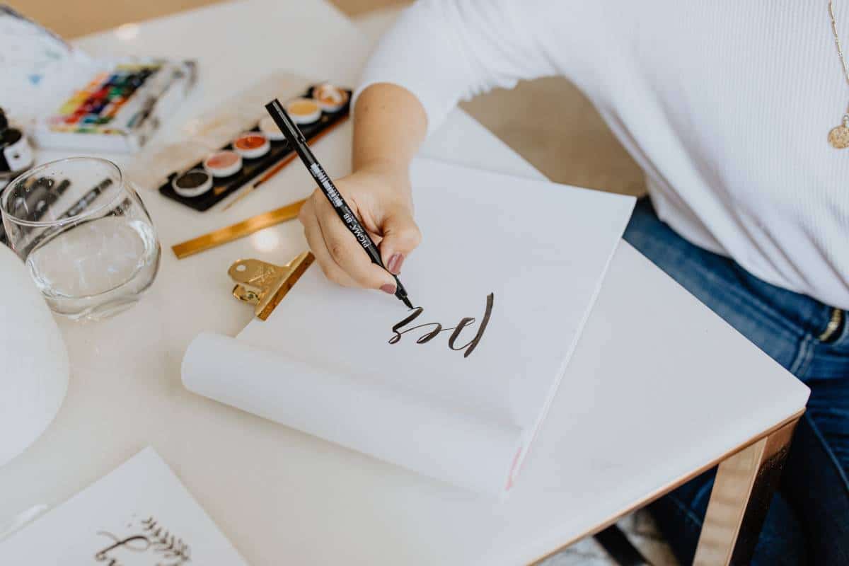 writing calligraphy