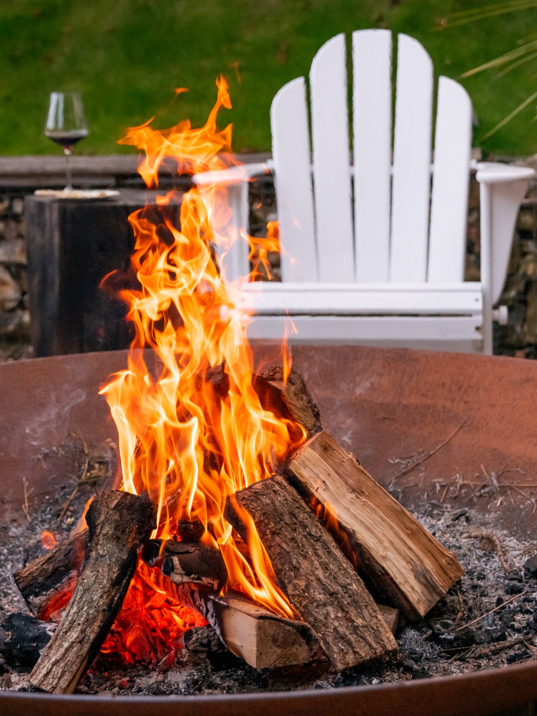 diy fire pit area